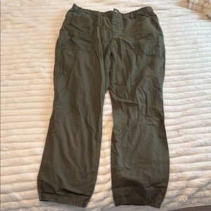 Elastic Band Olive Women’s Pants